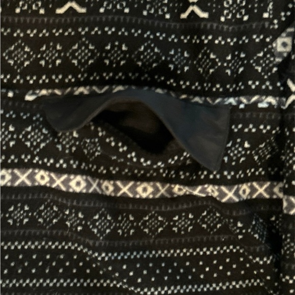 Jachs Black and Gray fleece pull over - Picture 3 of 5
